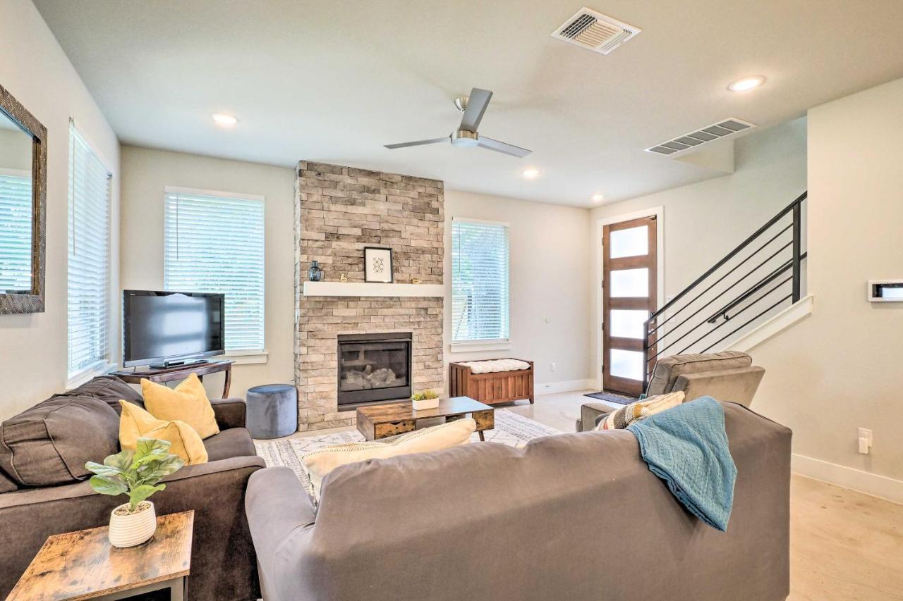 Gorgeous Georgetown Home, Walk To The Square! Eksteriør billede